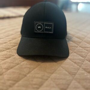 RVCA Black Cap